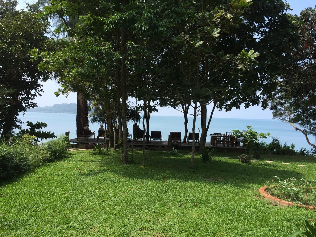 Starlight Beach Resort Koh Phayam Exterior foto